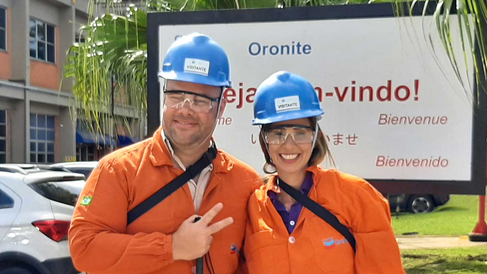 Leo Knittel and his colleague Priscila Netto visited Yas Marina’s Oronite plant in Mauà, São Paulo, Brazil. The pair were onsite to promote our new ENABLED South America chapter.