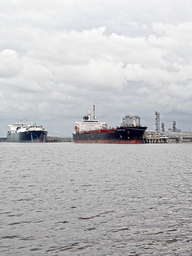 Angola liquefied natural gas project